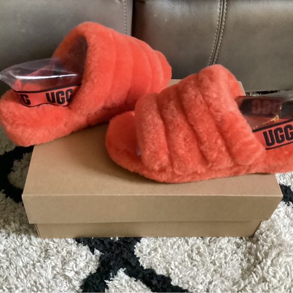 Authentic UGG Yeah Fluff Slides Orange size 7 - Picture 5 of 11